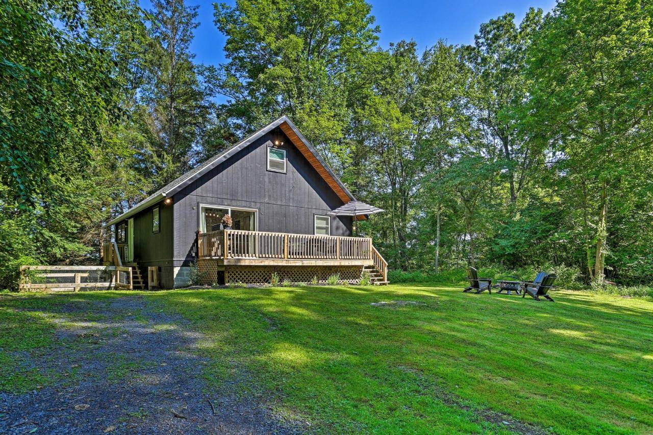 Modern East Stroudsburg Home With Deck And Gas Grill! Zewnętrze zdjęcie